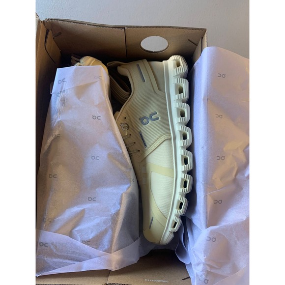 On Running Cloud 6 WP Waterproof Women's Running Shoes Nectar Castor Size 8 - Picture 7 of 10